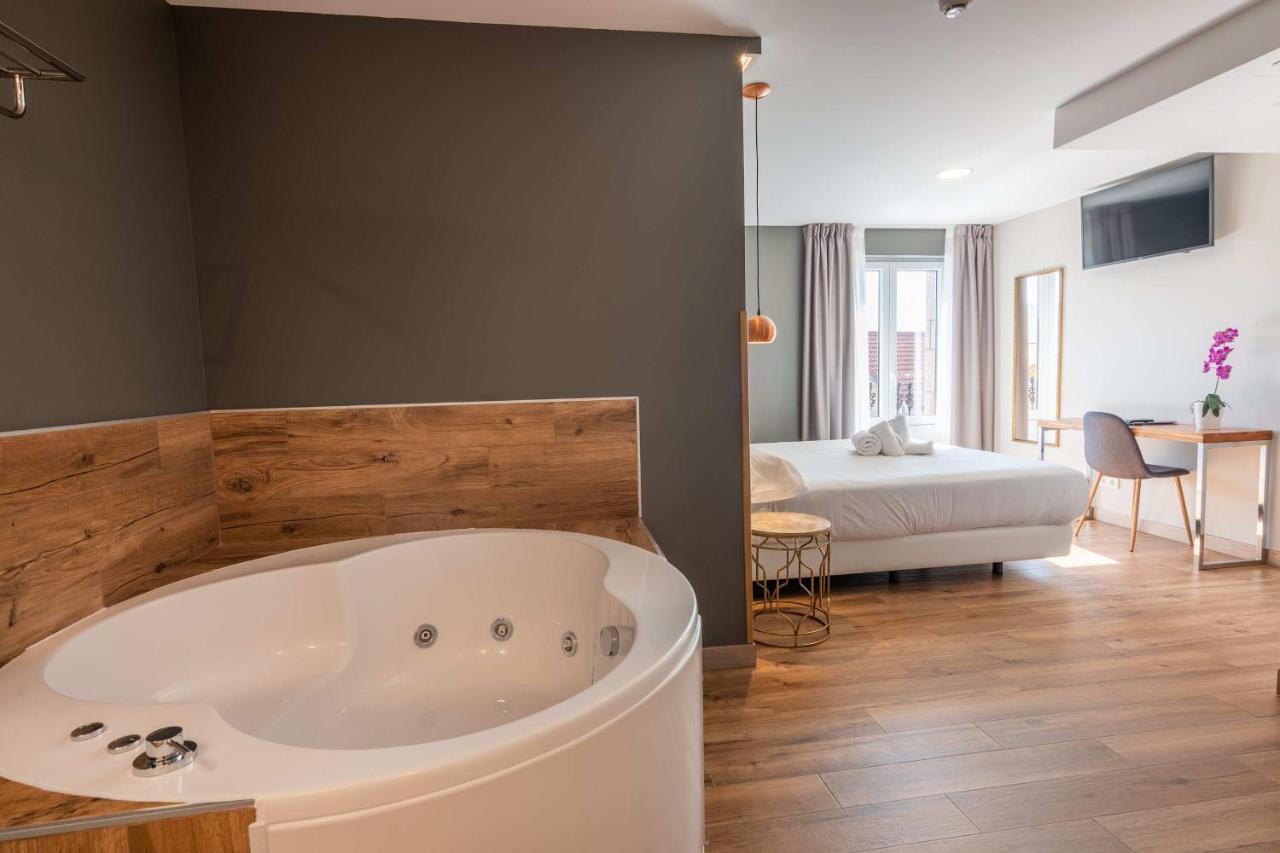 Hotel Gastronomico Torre De Galizano Zewnętrze zdjęcie